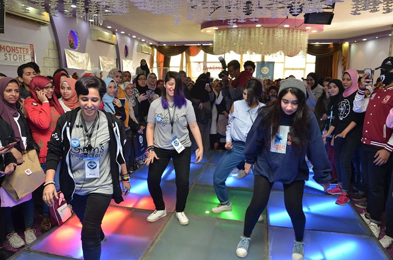  
Visitors strut their moves at the random K-pop dance section. (Facebook page of Gems Mega Store)
